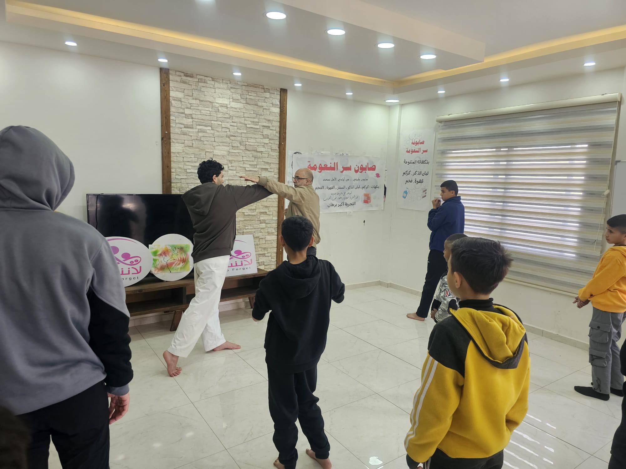 نشطة تعزز الصلابة النفسية للاطفال النازحين في سكنات الامريكية